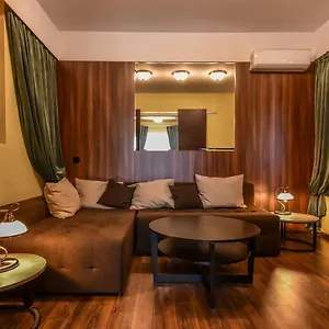 Palace Of Culture 2-bedroom Retreat On Skobelev Blvd Sofia